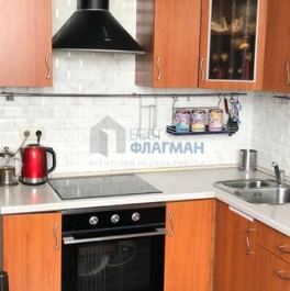 Продажа 2-комн квартиры на вторичном рынке Янтарный, Кольцевая улица,  д. 3 к2