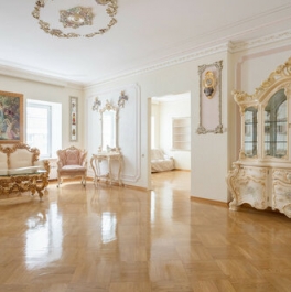 Продажа 5-комн квартиры на вторичном рынке Мясницкая улица,  д. 22 с1
