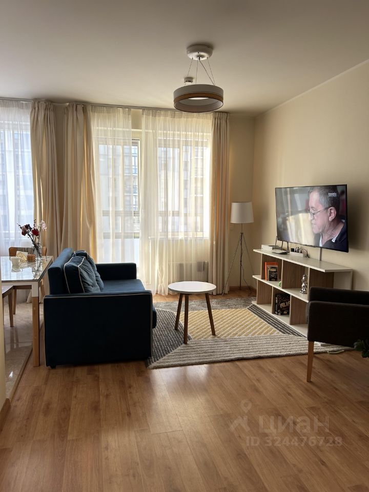 Продажа 2-комн квартиры на вторичном рынке Аптекарский проспект, 18