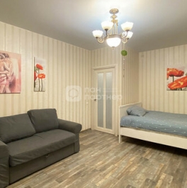 Продажа 1-комн квартиры на вторичном рынке Кременчугская улица,  д. 19 к3