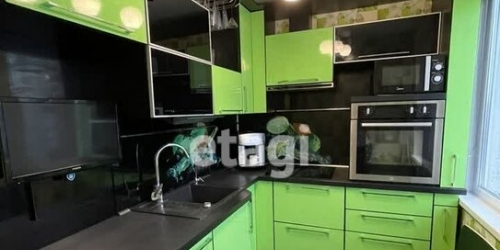 3-комн квартира ул Пражская,  д. 39