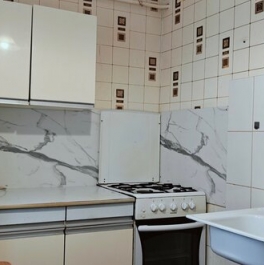 Продажа 1-комн квартиры на вторичном рынке Тимуровская улица,  д. 10 к1