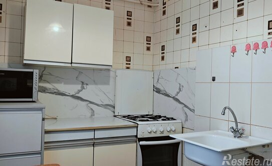 Продажа 1-комн квартиры на вторичном рынке Тимуровская улица,  д. 10 к1