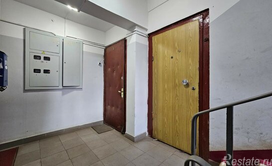 Продажа 2-комн квартиры на вторичном рынке улица Маршала Тухачевского,  д. 26 к2