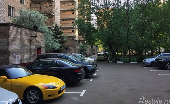 Продажа 1-комн квартиры на вторичном рынке улица Степана Супруна,  д. 4