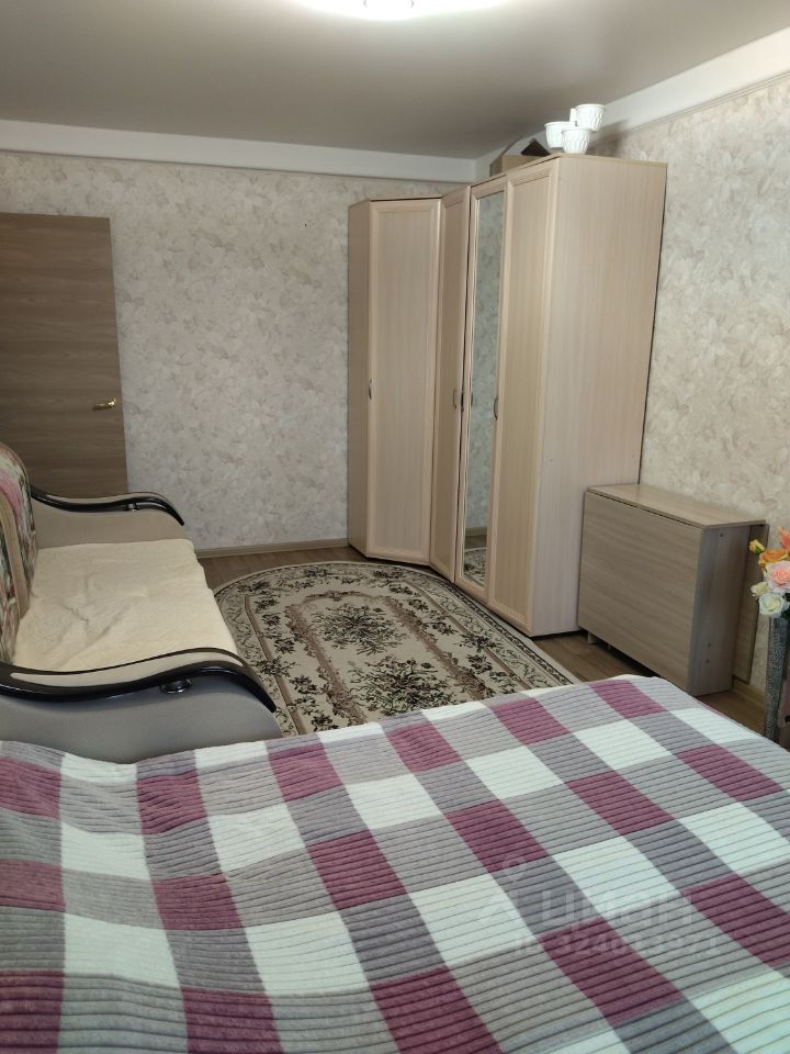 Продажа 2-комн квартиры на вторичном рынке проспект Большевиков, 21