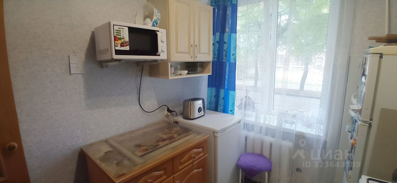 Продажа 2-комн квартиры на вторичном рынке Гатчина, улица Гагарина, 3
