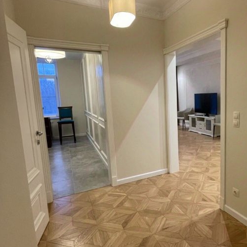 3-комн квартира Ждановская набережная, 10