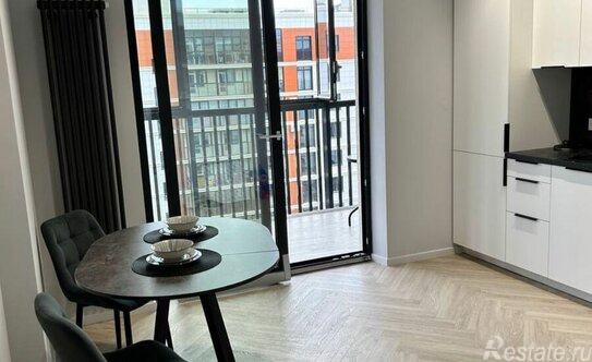 Продажа 1-комн квартиры на вторичном рынке Черниговская улица,  д. 13 к2