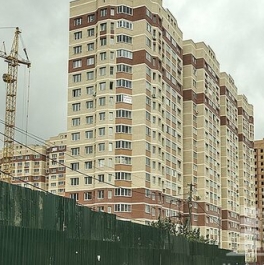 Продажа 2-комн квартиры на вторичном рынке деревня Андреевка, Староандреевская улица,  д. 43 к1