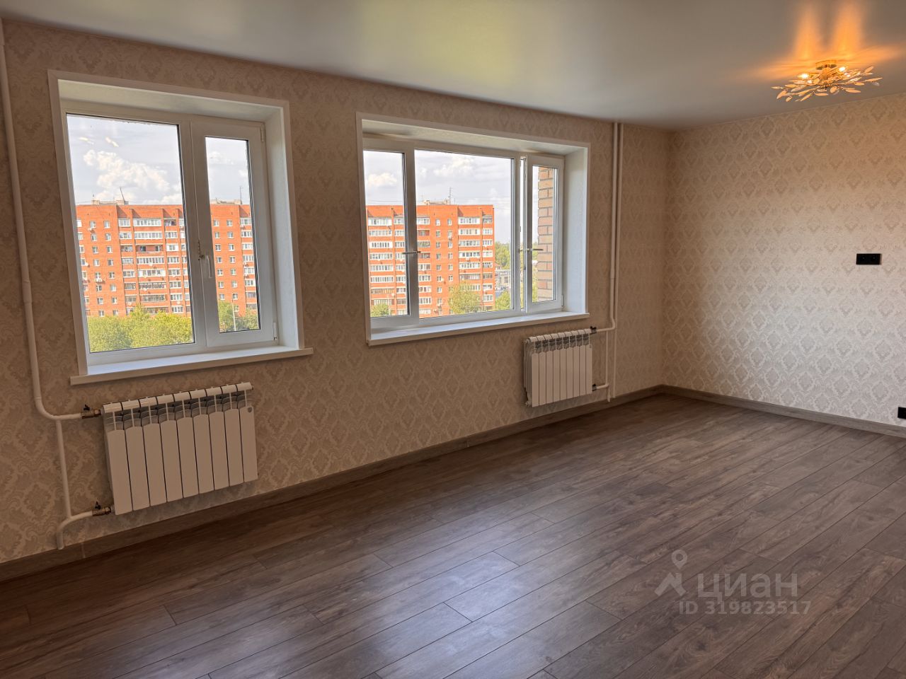 Продажа 3-комн квартиры на вторичном рынке Апрелевка, улица Горького, 34