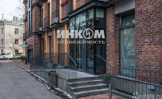 Продажа 2-комн квартиры на вторичном рынке улица Берзарина,  д. 12