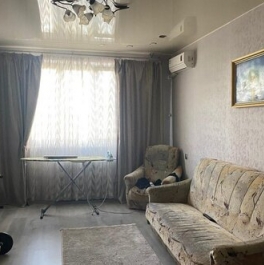 Продажа 3-комн квартиры на вторичном рынке улица Тихомирова,  д. 5