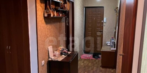 3-комн квартира улица Лобанова,  д. 4