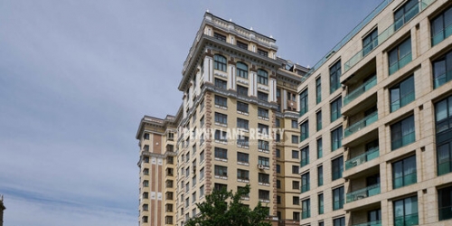 3-комн квартира Смоленский 1-й пер,  д. 17