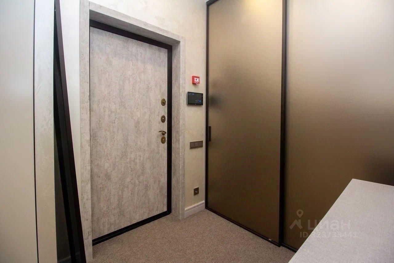 Аренда 3-комн квартиры на вторичном рынке Ярцевская улица, 34К2