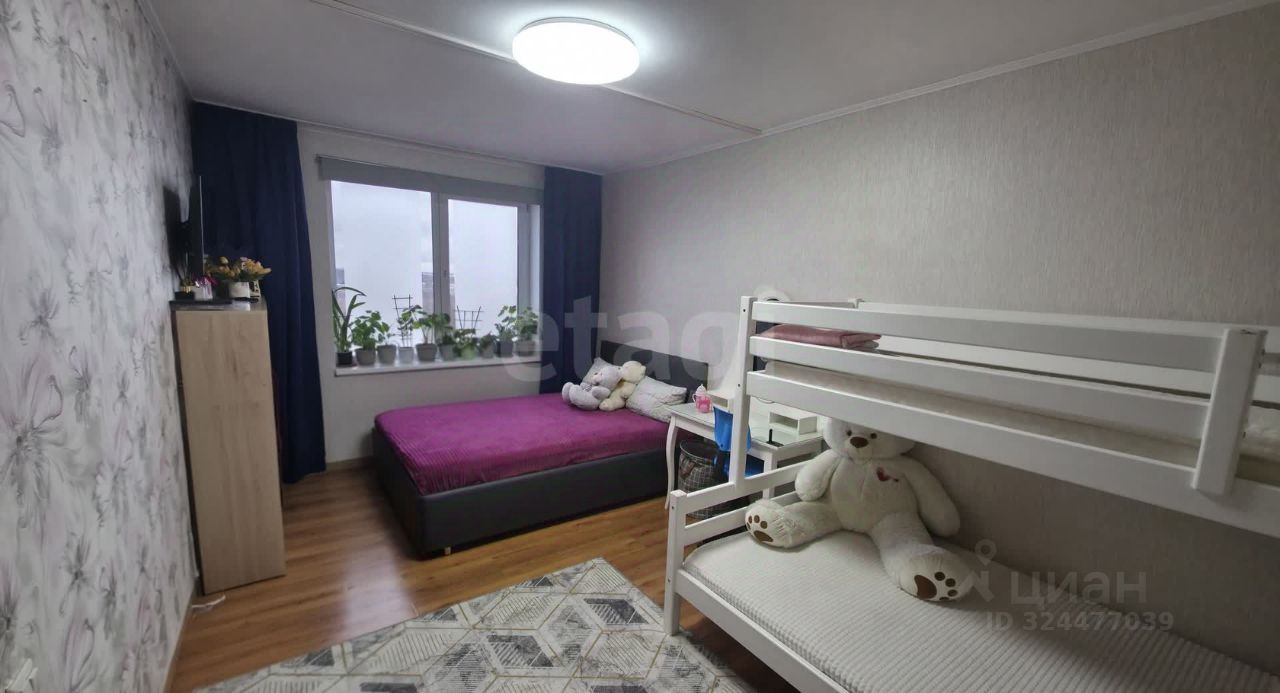 Продажа 1-комн квартиры на вторичном рынке Сходня мкр, улица Ленинградская, 1