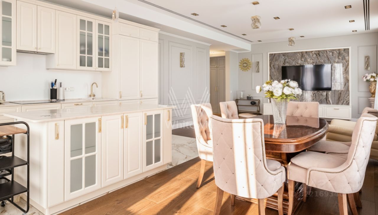 Аренда 4-комн квартиры на вторичном рынке Олсуфьевский переулок, 9С2