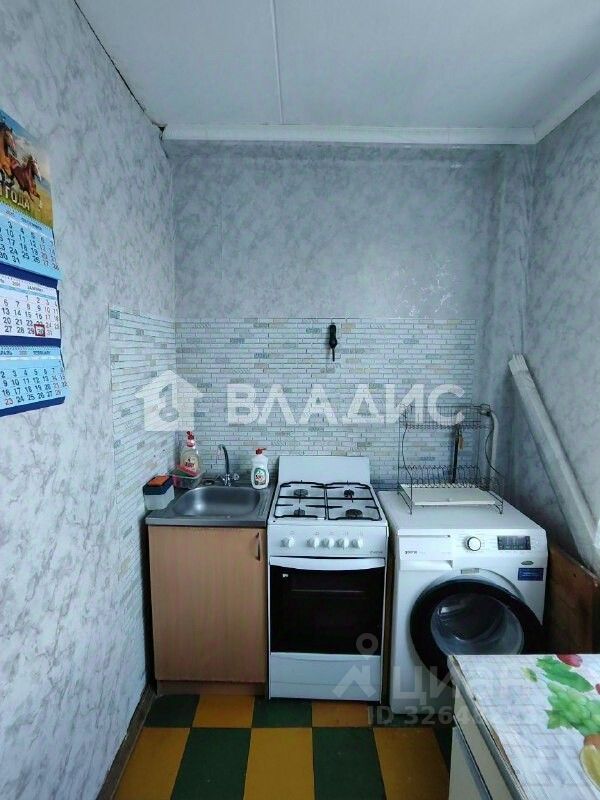 Продажа 3-комн квартиры на вторичном рынке Дальневосточный проспект, 74