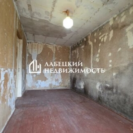 Продажа 3-комн квартиры на вторичном рынке Красный Бор, ул Культуры,  д. 3