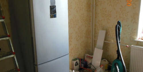 1-комн квартира угол между ул. Кржижановского, участок 1 ,(севернее пересечения с ул. Латышских стрелков), корпус 40 и Л.Стрелков,  д. 15,  к. 1