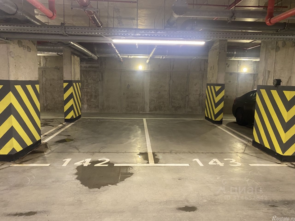 Аренда гаража ул Вадима Шефнера,  д. 4