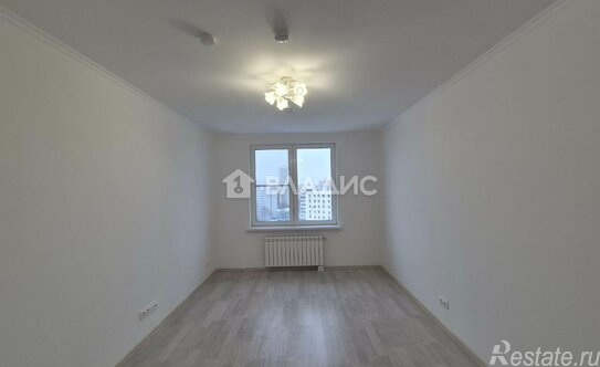 Продажа 2-комн квартиры на вторичном рынке проезд Шокальского,  д. 28А