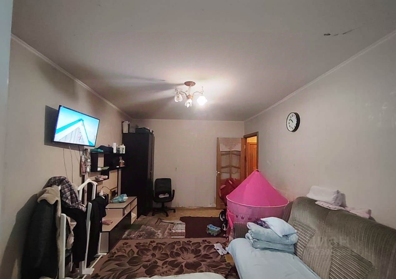 Продажа 2-комн квартиры на вторичном рынке улица Твардовского, 6К3