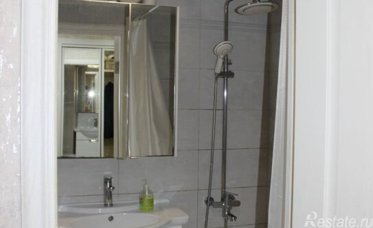 Продажа 2-комн квартиры на вторичном рынке Новоподмосковный 3-й пер,  д. 8