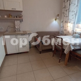 Продажа 2-комн квартиры на вторичном рынке улица Гарибальди,  д. 18