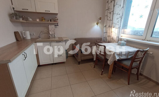 Продажа 2-комн квартиры на вторичном рынке улица Гарибальди,  д. 18