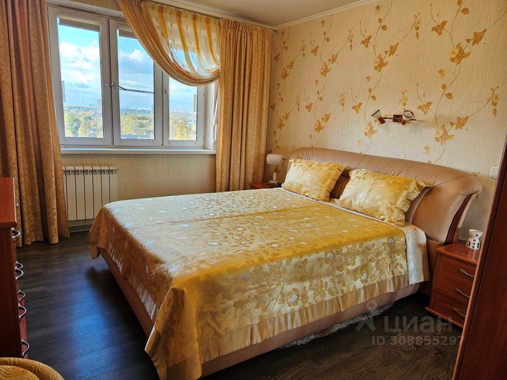 Продажа 2-комн квартиры на вторичном рынке Подольск, улица Циолковского, 3а
