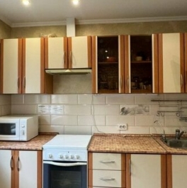 Продажа 2-комн квартиры на вторичном рынке Бухарестская ул,  д. 152 к2