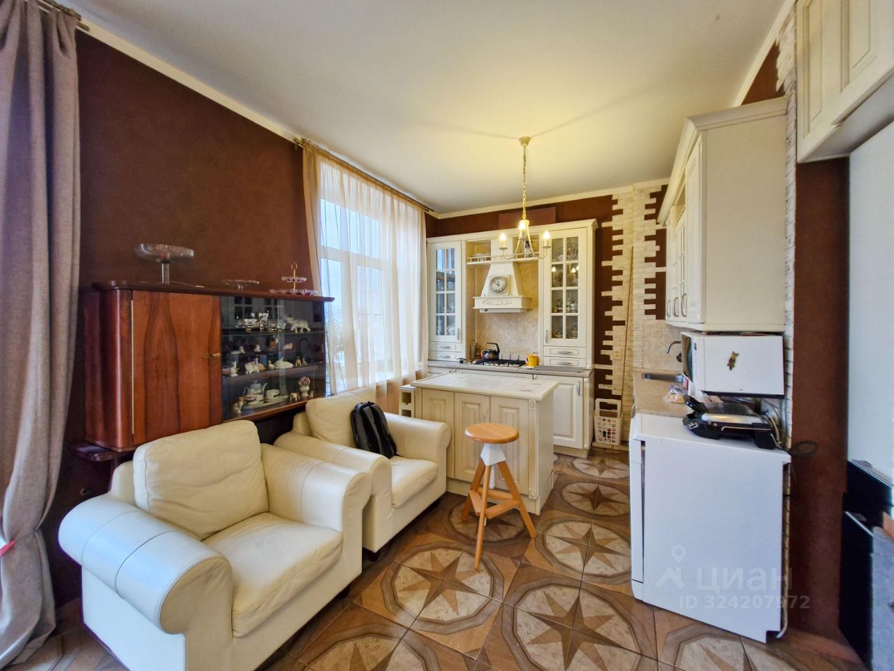 Продажа 3-комн квартиры на вторичном рынке улица Победы, 7