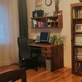 Продажа 3-комн квартиры на вторичном рынке улица Лавриненко