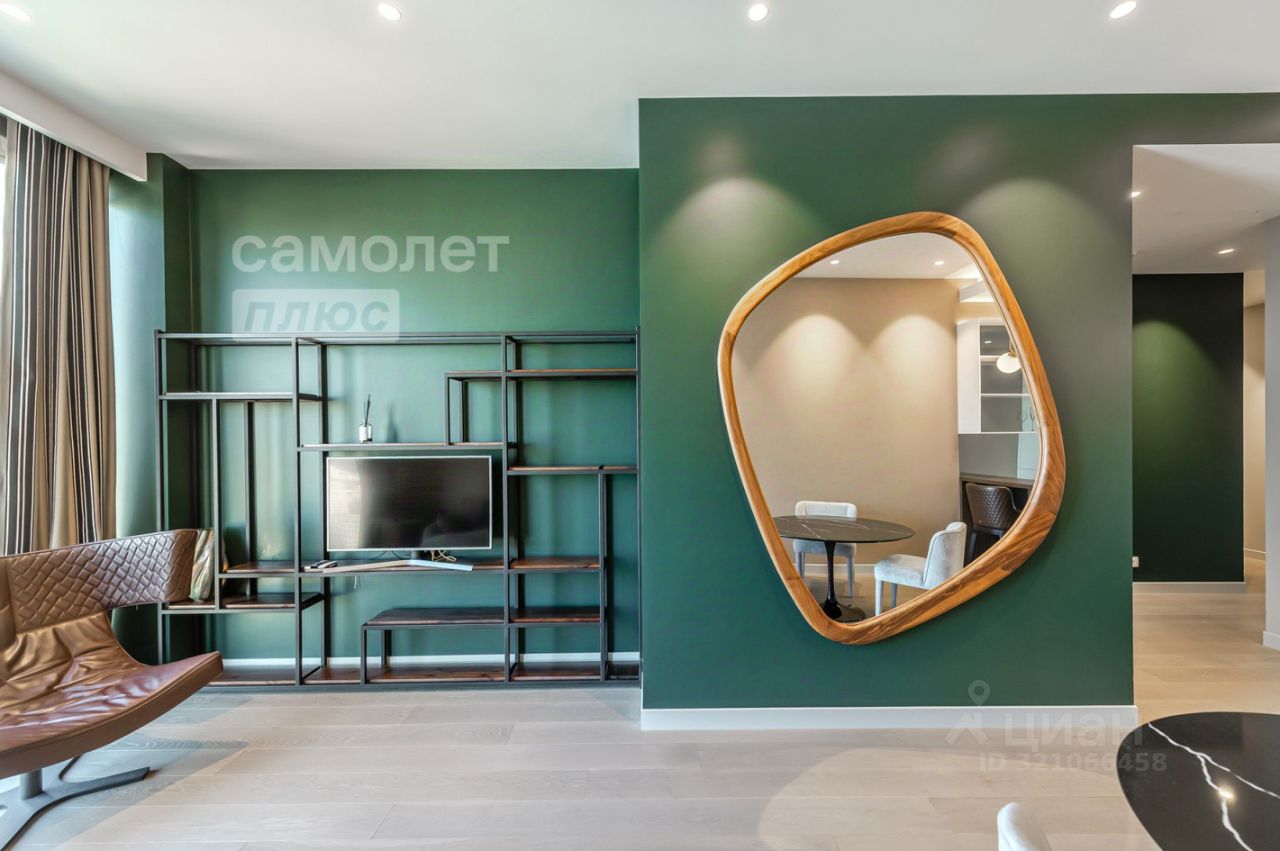 Аренда 2-комн квартиры на вторичном рынке 1-й Красногвардейский проезд, 22с2