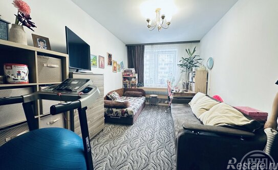 Продажа 1-комн квартиры на вторичном рынке Мурино г, Воронцовский б-р,  д. 5 к5