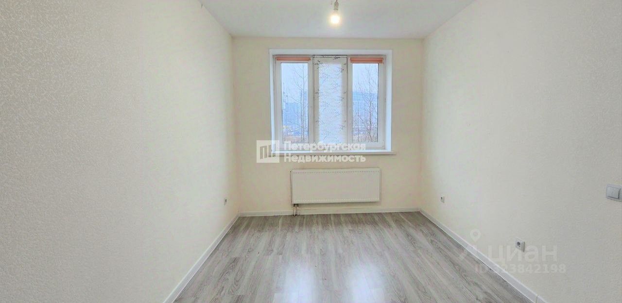 Продажа 1-комн квартиры на вторичном рынке Мурино, улица Шоссе в Лаврики, 72к2