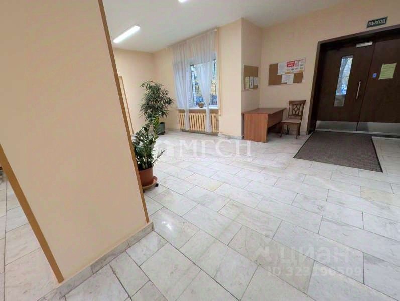 Продажа 3-комн квартиры на вторичном рынке улица Гарибальди, 36