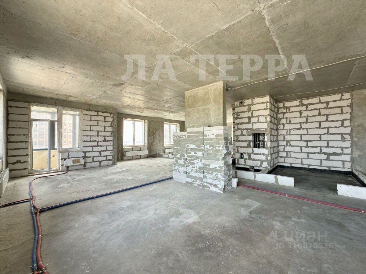 Продажа 5-комн квартиры на вторичном рынке Волоколамское шоссе, 71к5