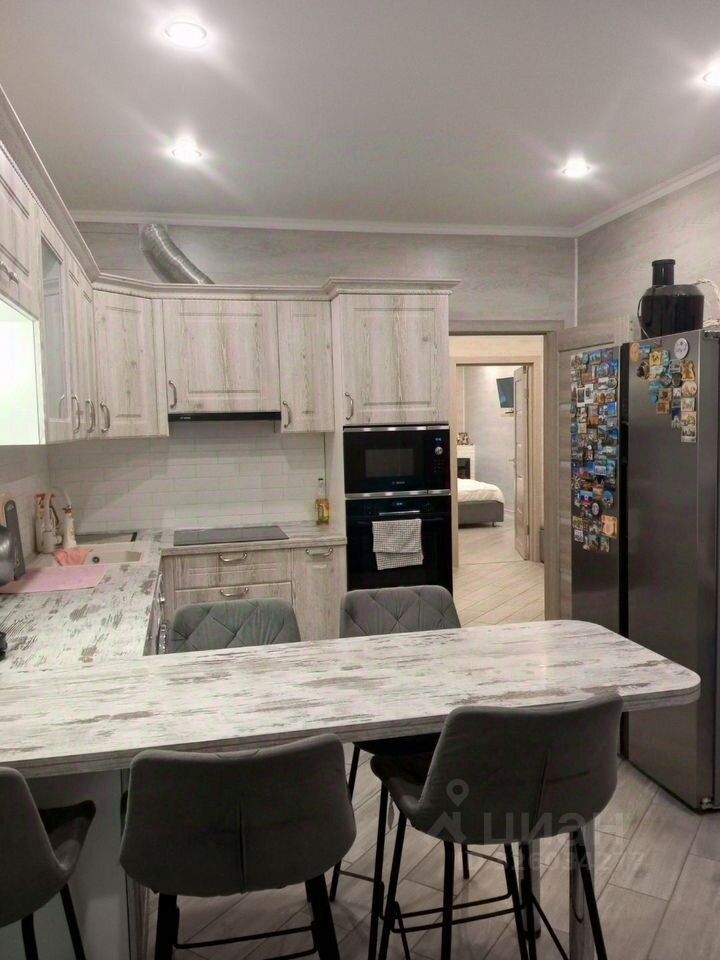 Продажа 3-комн квартиры на вторичном рынке Клин, улица Чайковского, 105к2