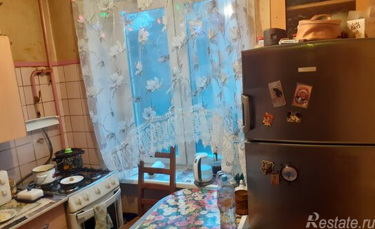 Продажа 2-комн квартиры на вторичном рынке Угловой переулок,  д. 21