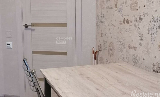 Продажа 1-комн квартиры на вторичном рынке Василия Ощепкова ул,  д. 1