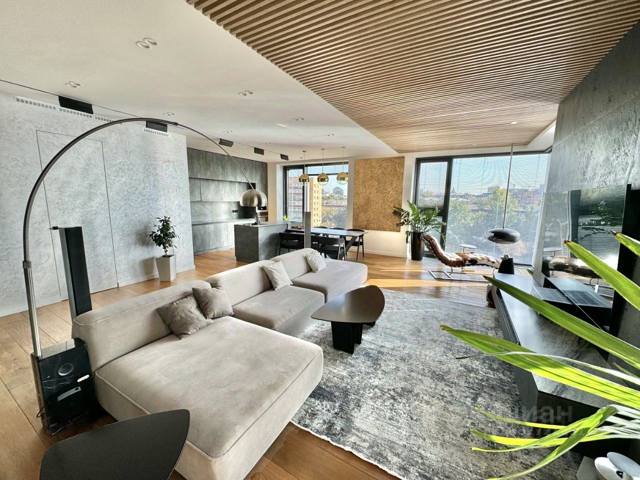 Аренда 3-комн квартиры на вторичном рынке Ленинградский проспект, 36с36