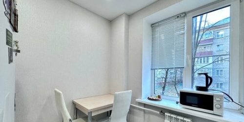 2-комн квартира Маршала Конева ул,  д. 1