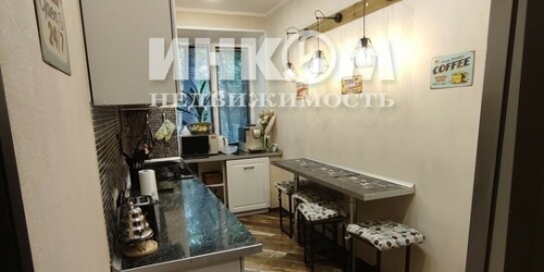 3-комн квартира улица Годовикова,  д. 5