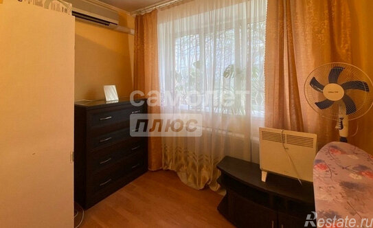 Продажа 1-комн квартиры на вторичном рынке Опалиха, Светлая улица,  д. 3