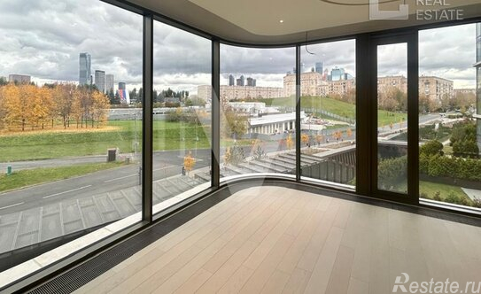 Продажа 4-комн квартиры на вторичном рынке улица Братьев Фонченко