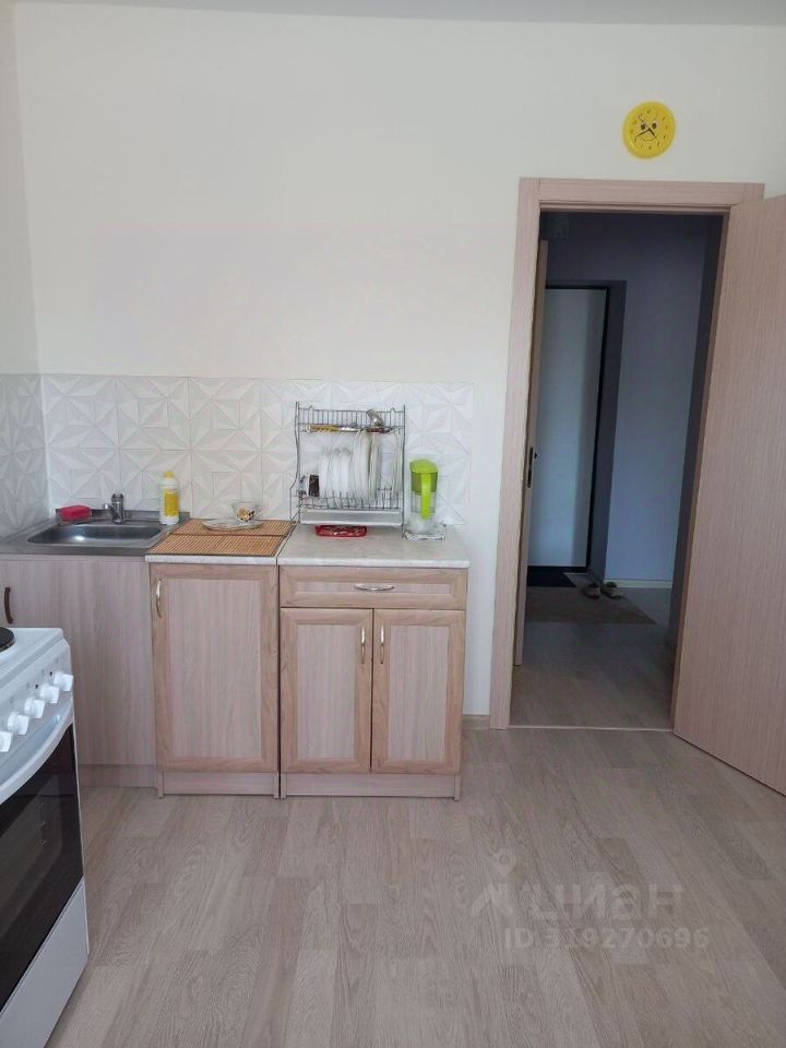 Продажа 1-комн квартиры на вторичном рынке пос. Щеглово, 92