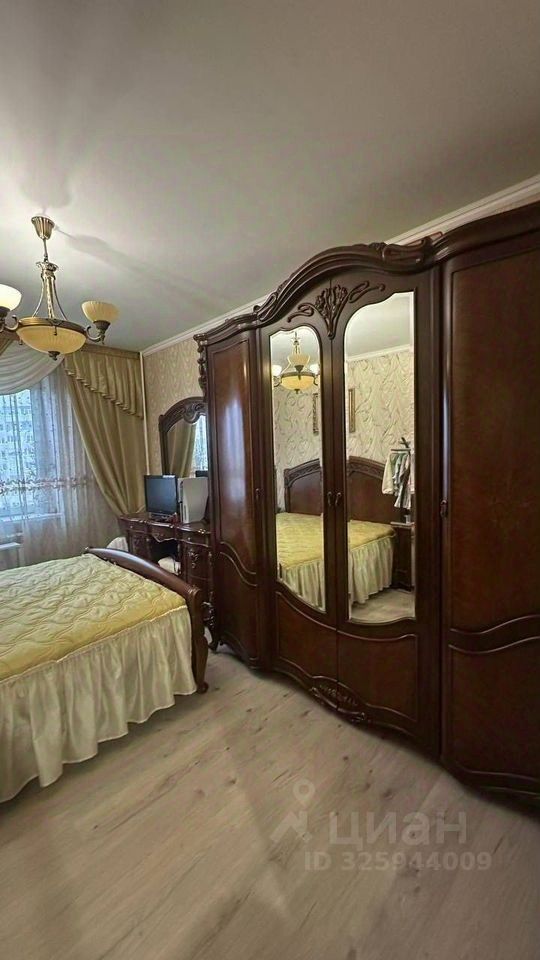 Продажа 3-комн квартиры на вторичном рынке Ступино, улица Калинина,  д. 25